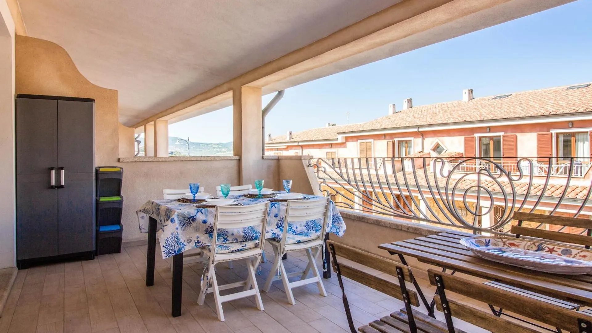 Palau - Lovely Apartment Near The Beach!